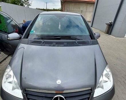 Сірий Мерседес А клас, об'ємом двигуна 2 л та пробігом 22 тис. км за 5300 $, фото 5 на Automoto.ua