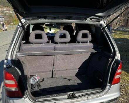 Серый Мерседес А класс, объемом двигателя 1.7 л и пробегом 280 тыс. км за 2900 $, фото 3 на Automoto.ua