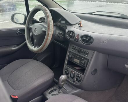 Сірий Мерседес А клас, об'ємом двигуна 1.7 л та пробігом 266 тис. км за 3900 $, фото 9 на Automoto.ua