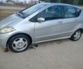 Серый Мерседес А класс, объемом двигателя 2 л и пробегом 280 тыс. км за 4200 $, фото 1 на Automoto.ua