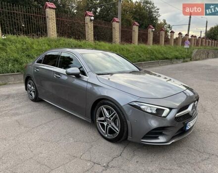 Мерседес А класс 2019 в Львове на Automoto.ua Серый Мерседес А класс, объемом двигателя 1.46 л и пробегом 179 тыс. км за 26499 $, фото 2 на Automoto.ua