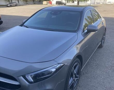 Серый Мерседес А класс, объемом двигателя 2 л и пробегом 54 тыс. км за 32900 $, фото 3 на Automoto.ua