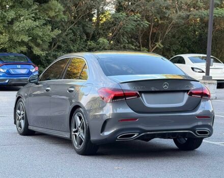 Серый Мерседес А класс, объемом двигателя 2 л и пробегом 31 тыс. км за 8300 $, фото 3 на Automoto.ua