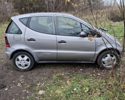 Серый Мерседес А класс, объемом двигателя 1.7 л и пробегом 243 тыс. км за 1299 $, фото 4 на Automoto.ua