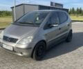 Серый Мерседес А класс, объемом двигателя 1.7 л и пробегом 285 тыс. км за 3500 $, фото 1 на Automoto.ua