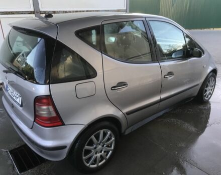 Серый Мерседес А класс, объемом двигателя 1.9 л и пробегом 246 тыс. км за 3380 $, фото 3 на Automoto.ua