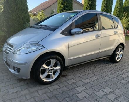 Серый Мерседес А класс, объемом двигателя 2 л и пробегом 270 тыс. км за 5200 $, фото 1 на Automoto.ua