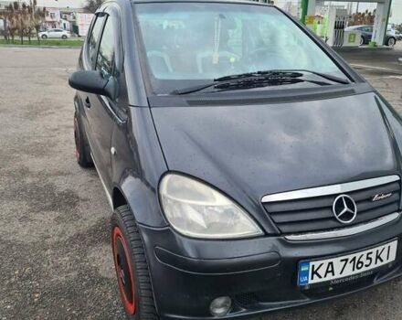 Серый Мерседес А класс, объемом двигателя 1.6 л и пробегом 237 тыс. км за 2900 $, фото 1 на Automoto.ua