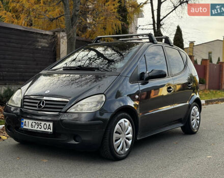 Сірий Мерседес А клас, об'ємом двигуна 1.7 л та пробігом 240 тис. км за 3300 $, фото 1 на Automoto.ua