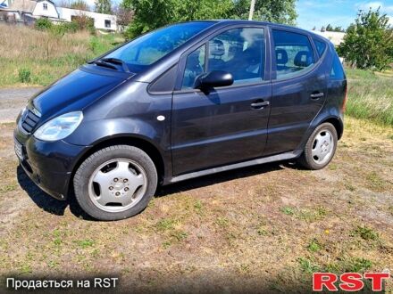 Мерседес А класс 1999 в Горишние Плавни (Комсомольск) на Automoto.ua Серый Мерседес А класс, объемом двигателя 1.4 л и пробегом 177 тыс. км за 3000 $, фото 1 на Automoto.ua