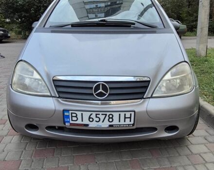 Серый Мерседес А класс, объемом двигателя 1.7 л и пробегом 260 тыс. км за 3500 $, фото 1 на Automoto.ua