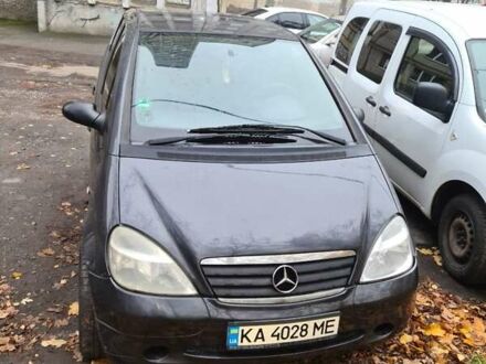 Сірий Мерседес А клас, об'ємом двигуна 1.7 л та пробігом 311 тис. км за 3200 $, фото 1 на Automoto.ua