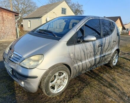 Серый Мерседес А класс, объемом двигателя 1.7 л и пробегом 354 тыс. км за 3100 $, фото 1 на Automoto.ua