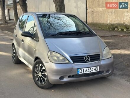 Сірий Мерседес А клас, об'ємом двигуна 1.6 л та пробігом 300 тис. км за 2450 $, фото 1 на Automoto.ua