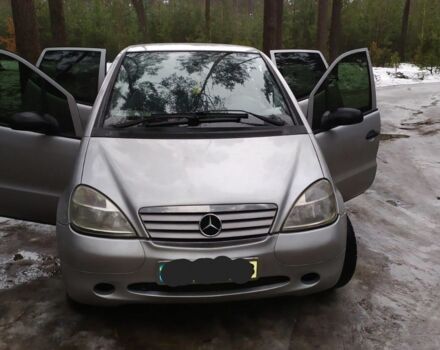 Серый Мерседес А класс, объемом двигателя 1.4 л и пробегом 290 тыс. км за 2321 $, фото 1 на Automoto.ua