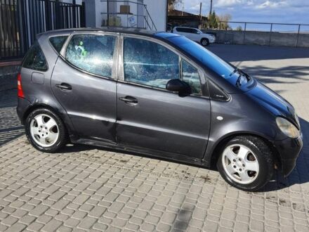 Сірий Мерседес А клас, об'ємом двигуна 1.6 л та пробігом 315 тис. км за 2600 $, фото 1 на Automoto.ua