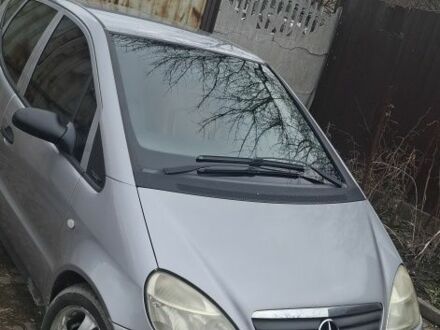 Сірий Мерседес А клас, об'ємом двигуна 1.6 л та пробігом 311 тис. км за 4700 $, фото 1 на Automoto.ua