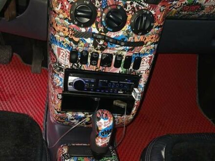 Серый Мерседес А класс, объемом двигателя 1.4 л и пробегом 120 тыс. км за 4800 $, фото 1 на Automoto.ua