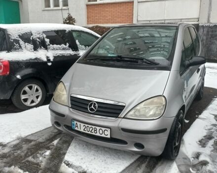 Серый Мерседес А класс, объемом двигателя 1.7 л и пробегом 390 тыс. км за 2200 $, фото 1 на Automoto.ua
