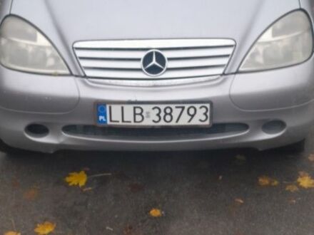 Мерседес А класс 2001 в Харькове на Automoto.ua Серый Мерседес А класс, объемом двигателя 2 л и пробегом 270 тыс. км за 1426 $, фото 1 на Automoto.ua