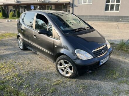 Мерседес А класс 2001 в Ужгороде на Automoto.ua Серый Мерседес А класс, объемом двигателя 1.6 л и пробегом 199 тыс. км за 2300 $, фото 1 на Automoto.ua