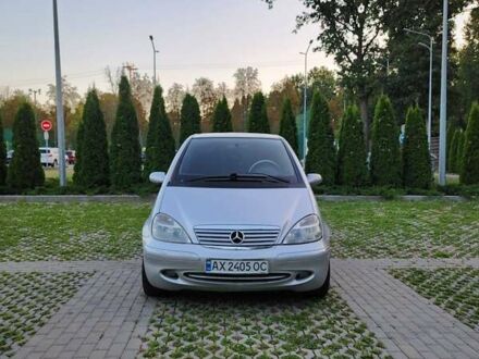 Мерседес А класс 2001 в Харькове на Automoto.ua Серый Мерседес А класс, объемом двигателя 1.6 л и пробегом 234 тыс. км за 3600 $, фото 1 на Automoto.ua