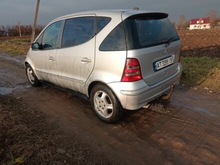 Серый Мерседес А класс, объемом двигателя 1.7 л и пробегом 223 тыс. км за 3000 $, фото 1 на Automoto.ua