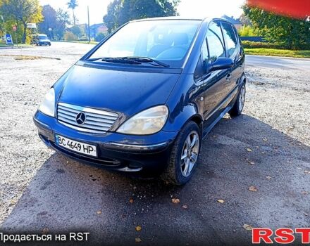 Мерседес А класс 2001 в Ровно на Automoto.ua Серый Мерседес А класс, объемом двигателя 1.9 л и пробегом 180 тыс. км за 2950 $, фото 1 на Automoto.ua