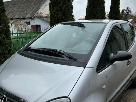 Сірий Мерседес А клас, об'ємом двигуна 1.6 л та пробігом 130 тис. км за 3100 $, фото 1 на Automoto.ua