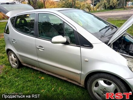 Мерседес А класс 2002 в Кривом Роге на Automoto.ua Серый Мерседес А класс, объемом двигателя 1.7 л и пробегом 0 тыс. км за 3600 $, фото 1 на Automoto.ua