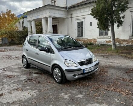 Серый Мерседес А класс, объемом двигателя 1.6 л и пробегом 297 тыс. км за 3100 $, фото 1 на Automoto.ua