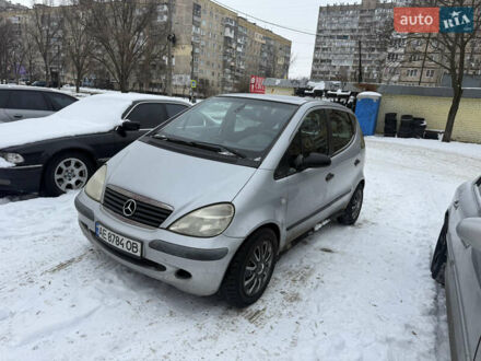 Сірий Мерседес А клас, об'ємом двигуна 1.6 л та пробігом 250 тис. км за 2800 $, фото 1 на Automoto.ua