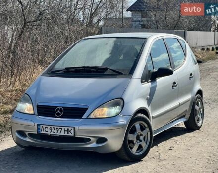 Серый Мерседес А класс, объемом двигателя 1.7 л и пробегом 260 тыс. км за 3250 $, фото 1 на Automoto.ua