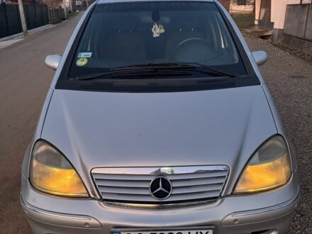 Сірий Мерседес А клас, об'ємом двигуна 1.7 л та пробігом 250 тис. км за 3300 $, фото 1 на Automoto.ua