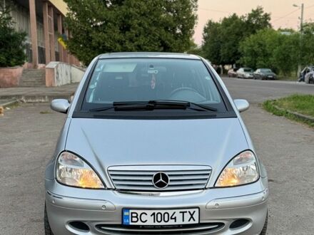 Сірий Мерседес А клас, об'ємом двигуна 1.6 л та пробігом 212 тис. км за 3600 $, фото 1 на Automoto.ua