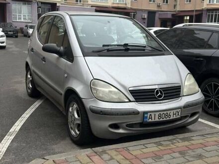 Сірий Мерседес А клас, об'ємом двигуна 1.6 л та пробігом 241 тис. км за 3000 $, фото 1 на Automoto.ua