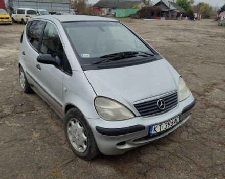 Серый Мерседес А класс, объемом двигателя 0 л и пробегом 300 тыс. км за 903 $, фото 1 на Automoto.ua