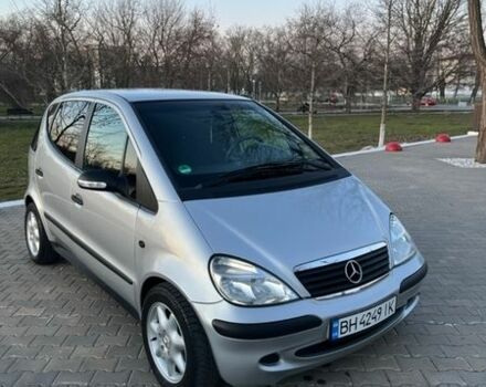 Серый Мерседес А класс, объемом двигателя 1.6 л и пробегом 149 тыс. км за 4700 $, фото 1 на Automoto.ua