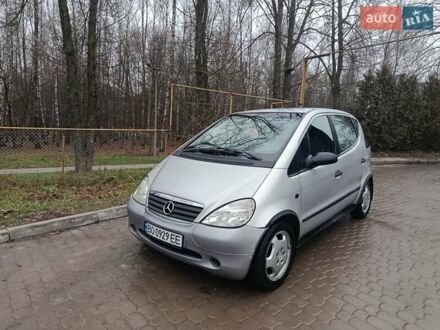 Серый Мерседес А класс, объемом двигателя 1.69 л и пробегом 180 тыс. км за 3500 $, фото 1 на Automoto.ua