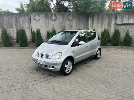 Мерседес А класс 2003 в Сарнах на Automoto.ua Серый Мерседес А класс, объемом двигателя 1.6 л и пробегом 168 тыс. км за 3600 $, фото 1 на Automoto.ua
