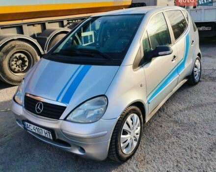 Серый Мерседес А класс, объемом двигателя 1.6 л и пробегом 242 тыс. км за 3850 $, фото 1 на Automoto.ua