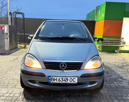 Серый Мерседес А класс, объемом двигателя 1.7 л и пробегом 325 тыс. км за 3450 $, фото 1 на Automoto.ua