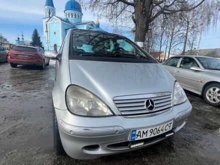 Серый Мерседес А класс, объемом двигателя 1.69 л и пробегом 252 тыс. км за 4100 $, фото 1 на Automoto.ua