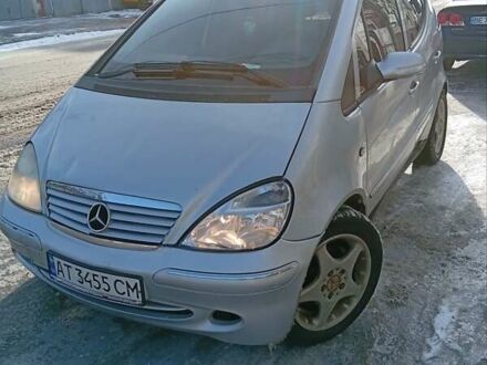 Сірий Мерседес А клас, об'ємом двигуна 1.7 л та пробігом 205 тис. км за 3500 $, фото 1 на Automoto.ua