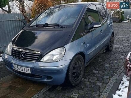 Серый Мерседес А класс, объемом двигателя 1.7 л и пробегом 350 тыс. км за 3500 $, фото 1 на Automoto.ua