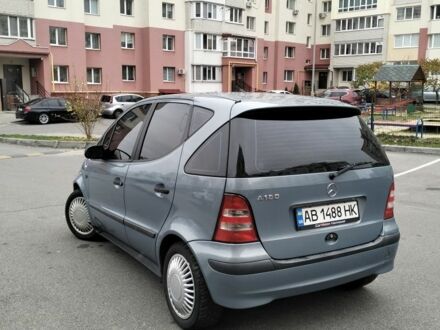 Сірий Мерседес А клас, об'ємом двигуна 1.6 л та пробігом 225 тис. км за 3650 $, фото 1 на Automoto.ua