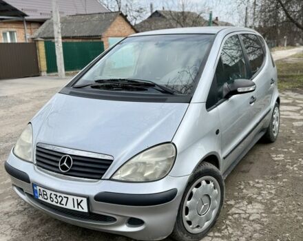 Серый Мерседес А класс, объемом двигателя 1.7 л и пробегом 302 тыс. км за 3800 $, фото 1 на Automoto.ua