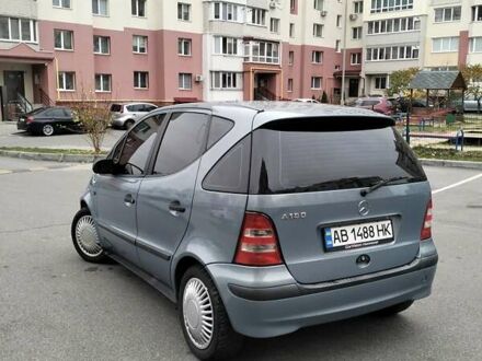 Сірий Мерседес А клас, об'ємом двигуна 1.6 л та пробігом 225 тис. км за 3650 $, фото 1 на Automoto.ua