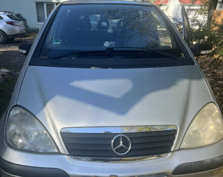 Сірий Мерседес А клас, об'ємом двигуна 1.4 л та пробігом 148 тис. км за 2800 $, фото 1 на Automoto.ua