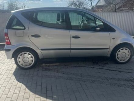 Сірий Мерседес А клас, об'ємом двигуна 1.4 л та пробігом 149 тис. км за 3500 $, фото 1 на Automoto.ua